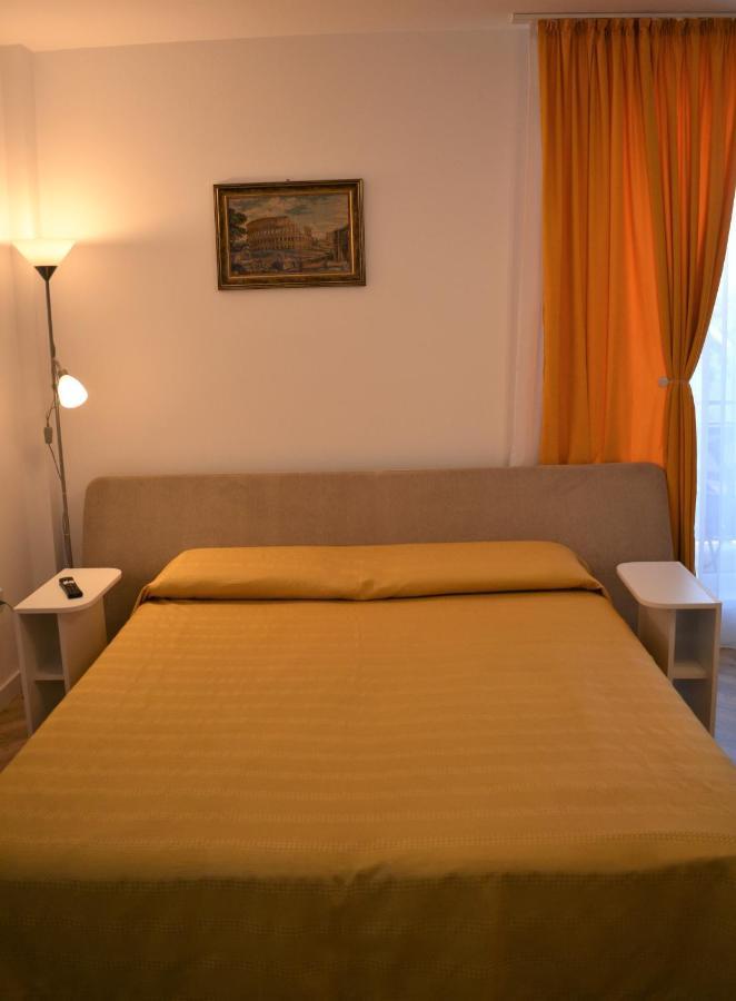 Appartement Domus Magistrae à Bucarest Extérieur photo