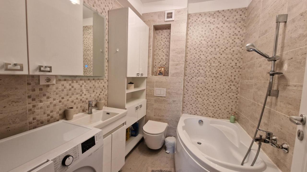 Appartement Domus Magistrae à Bucarest Extérieur photo